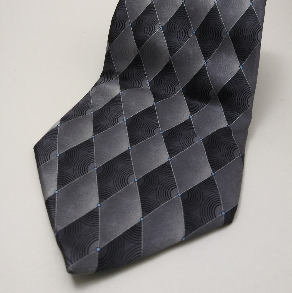Arrow Tie